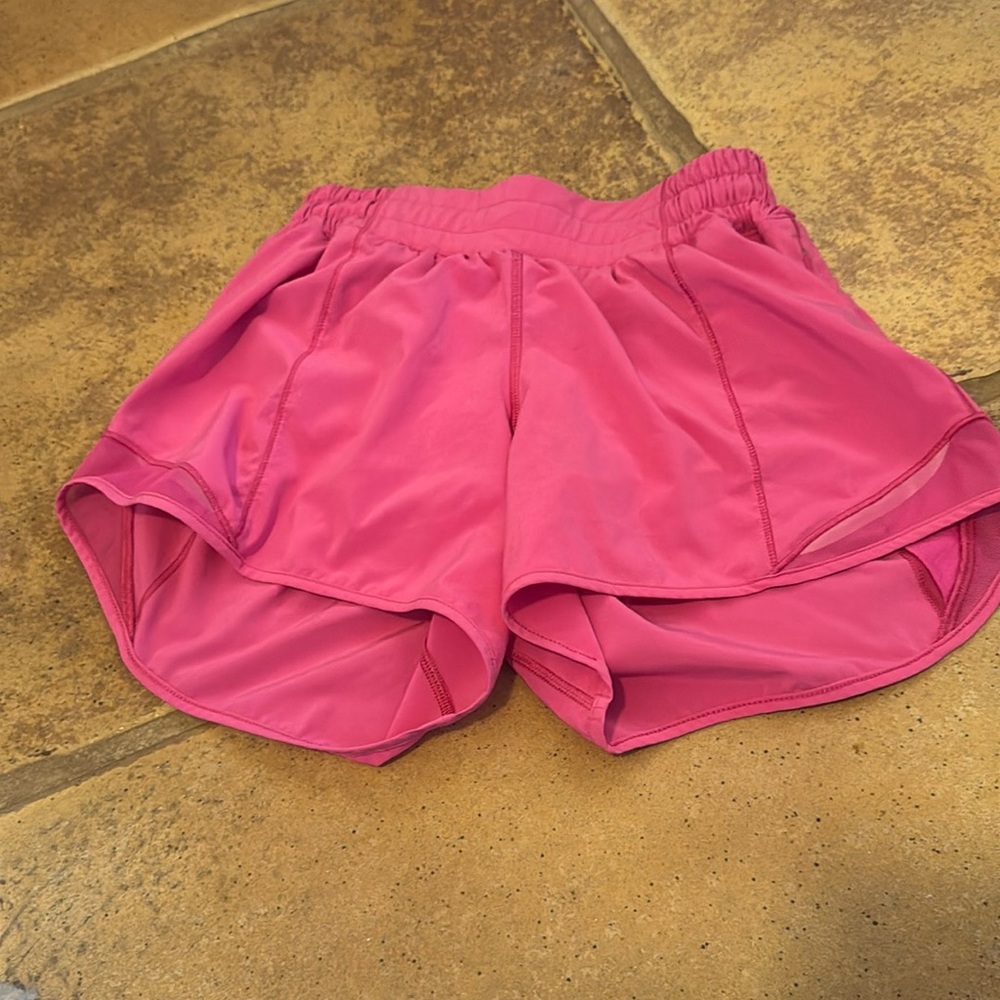 Lululemon Sonic Pink Hotty Hots
